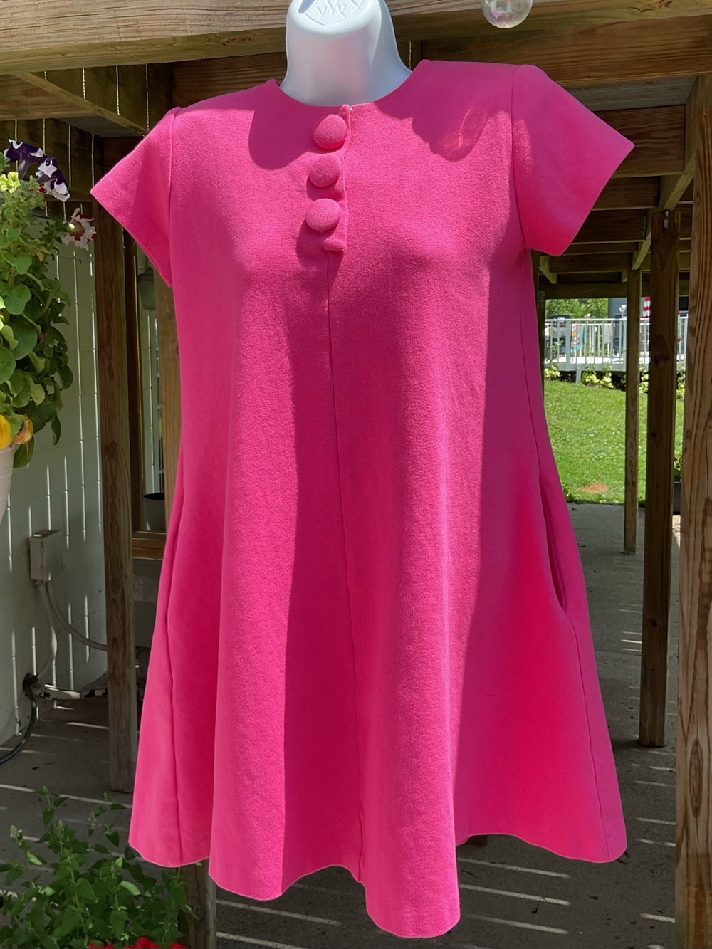 Vintage 80s EXPO Hot Pink A-Line Shift Dress Shoulder Pads USA Size 6